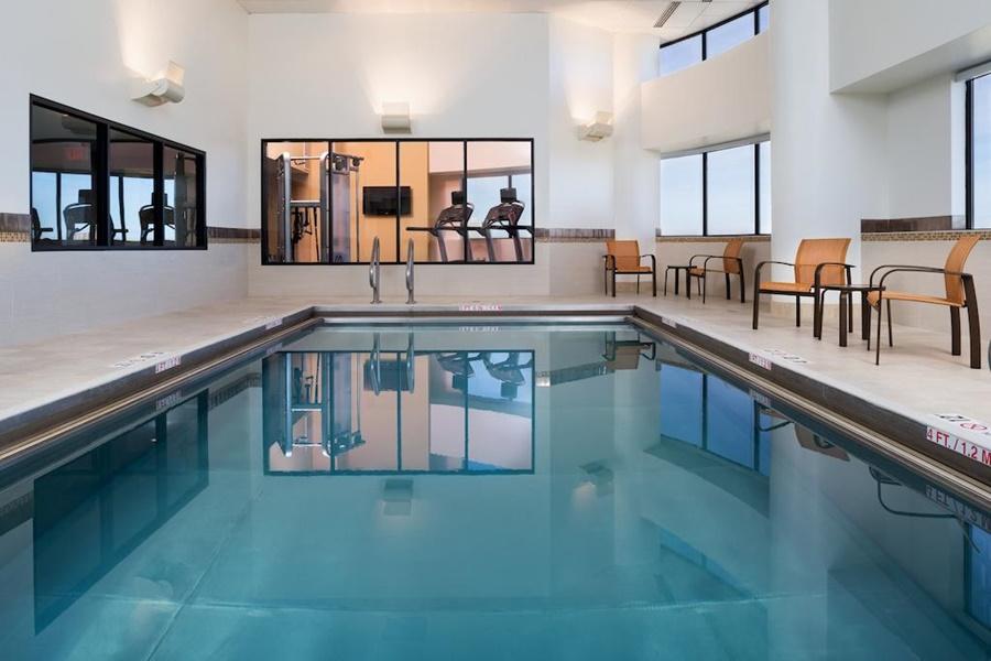 Courtyard By Marriott Minneapolis Downtown Экстерьер фото